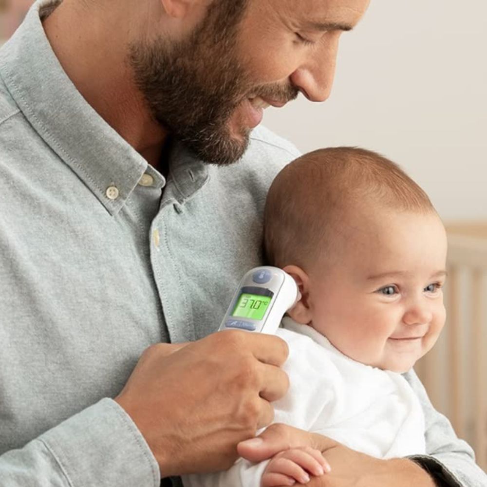 Braun ThermoScan-7 ear thermometer with Age Precision & ExacTemp including 21 hygiene caps