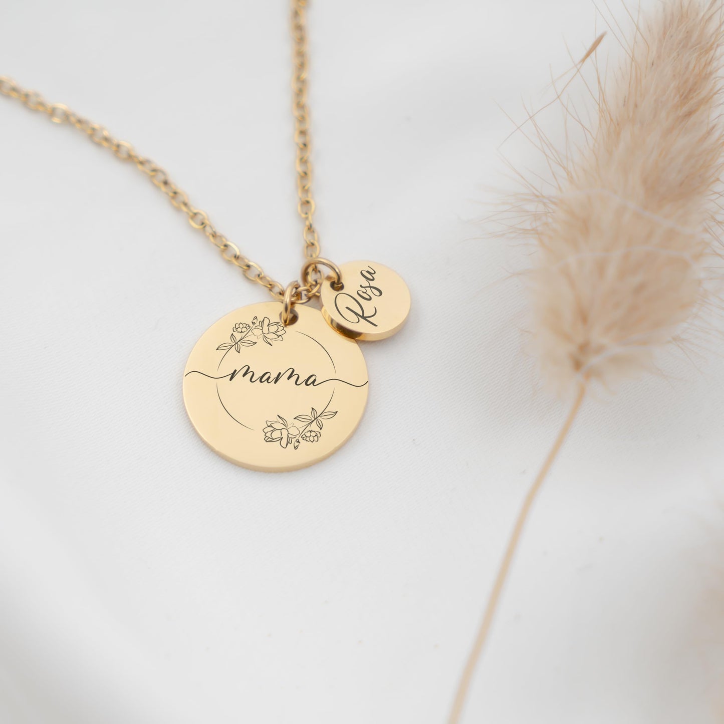 Personalized initial necklace for mothers with engraving &amp; two round pendants in rose gold, gold and silver